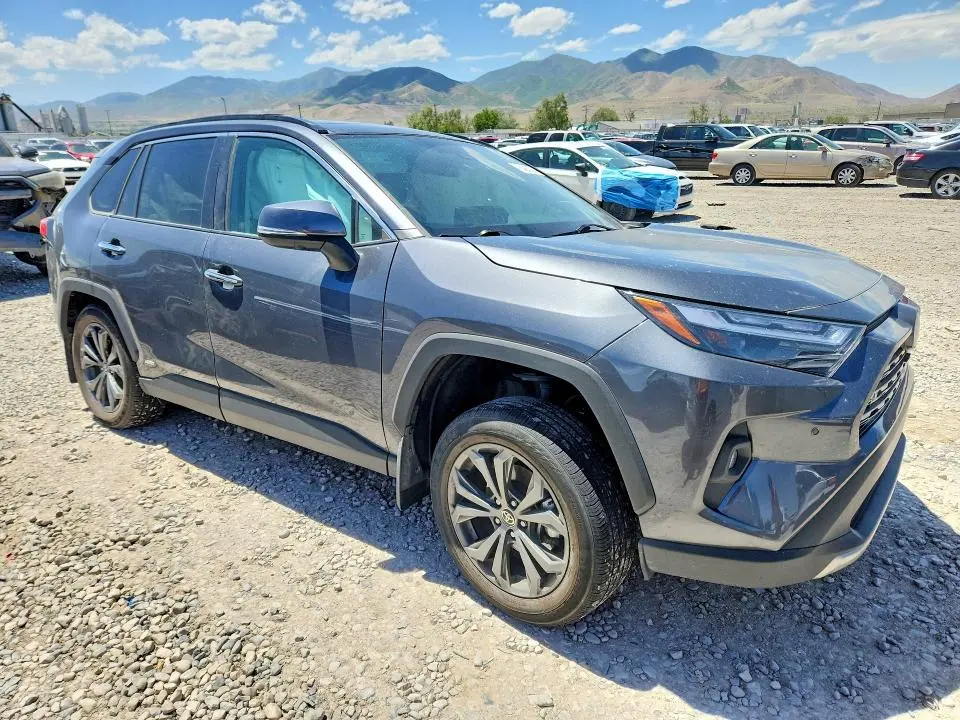 2023 TOYOTA RAV4 LIMITED  