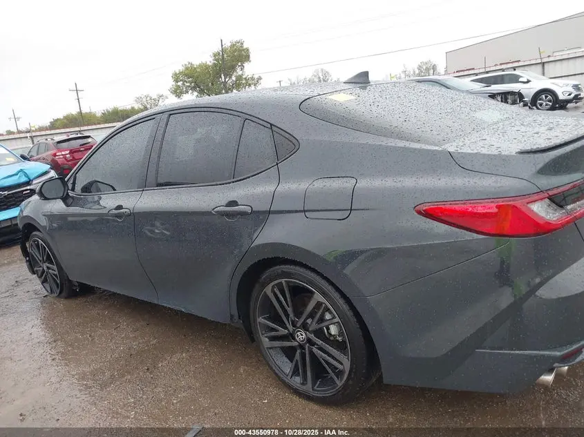 2025 TOYOTA CAMRY XSE