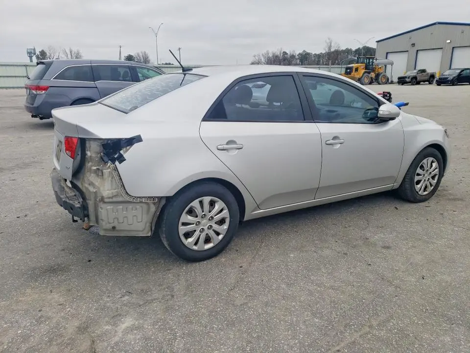 2010 KIA FORTE EX  