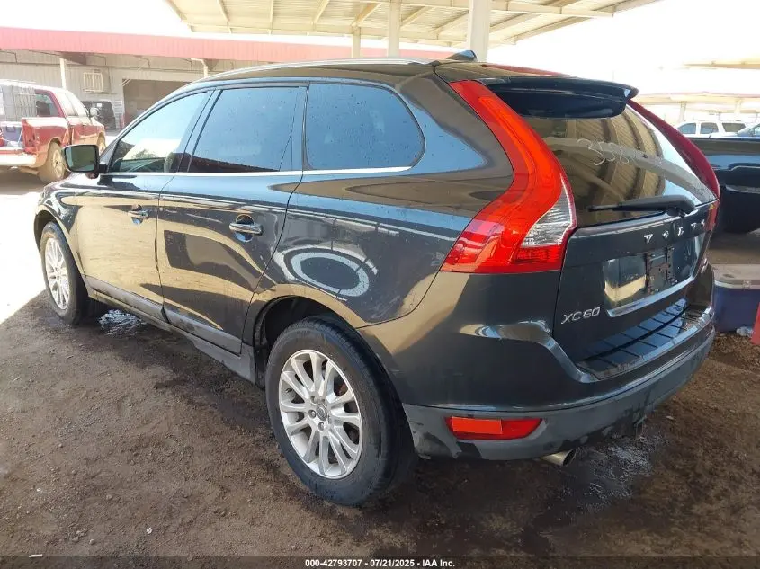 2010 VOLVO XC60  