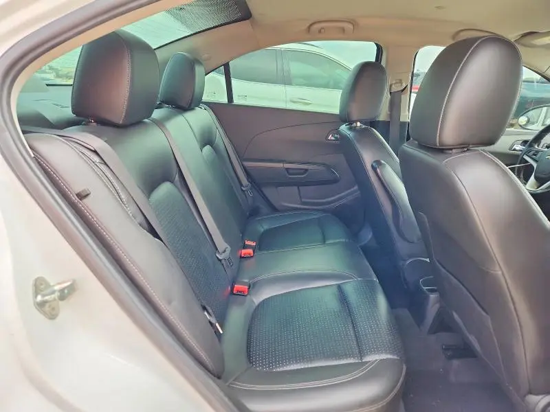 2020 CHEVROLET SONIC PREMIER  
