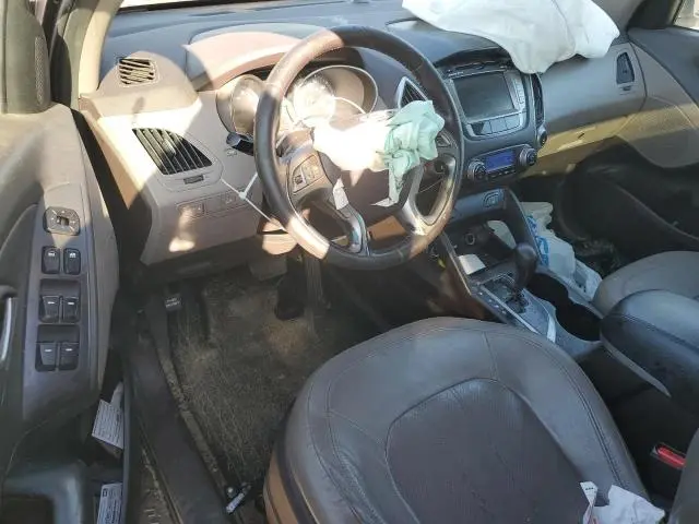 2011 HYUNDAI TUCSON GLS  