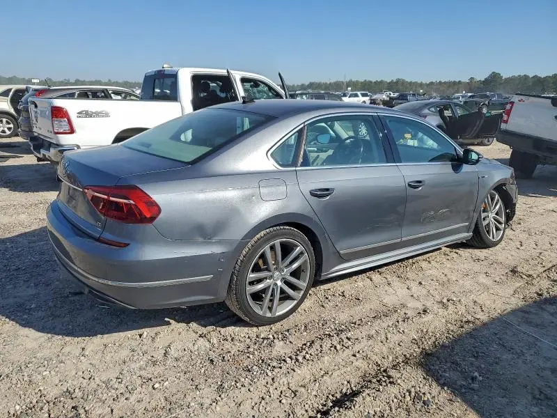 2017 VOLKSWAGEN PASSAT R-LINE  