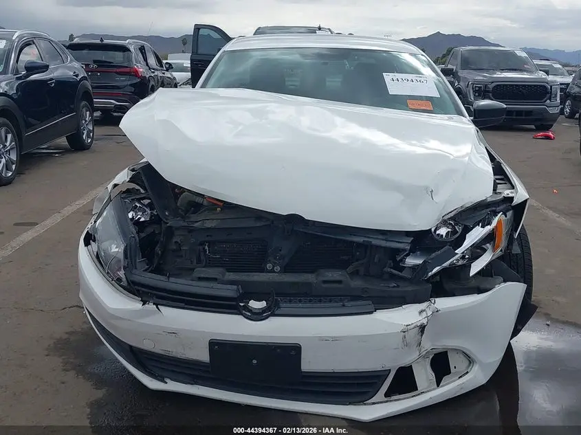 2014 VOLKSWAGEN JETTA 2.0L S