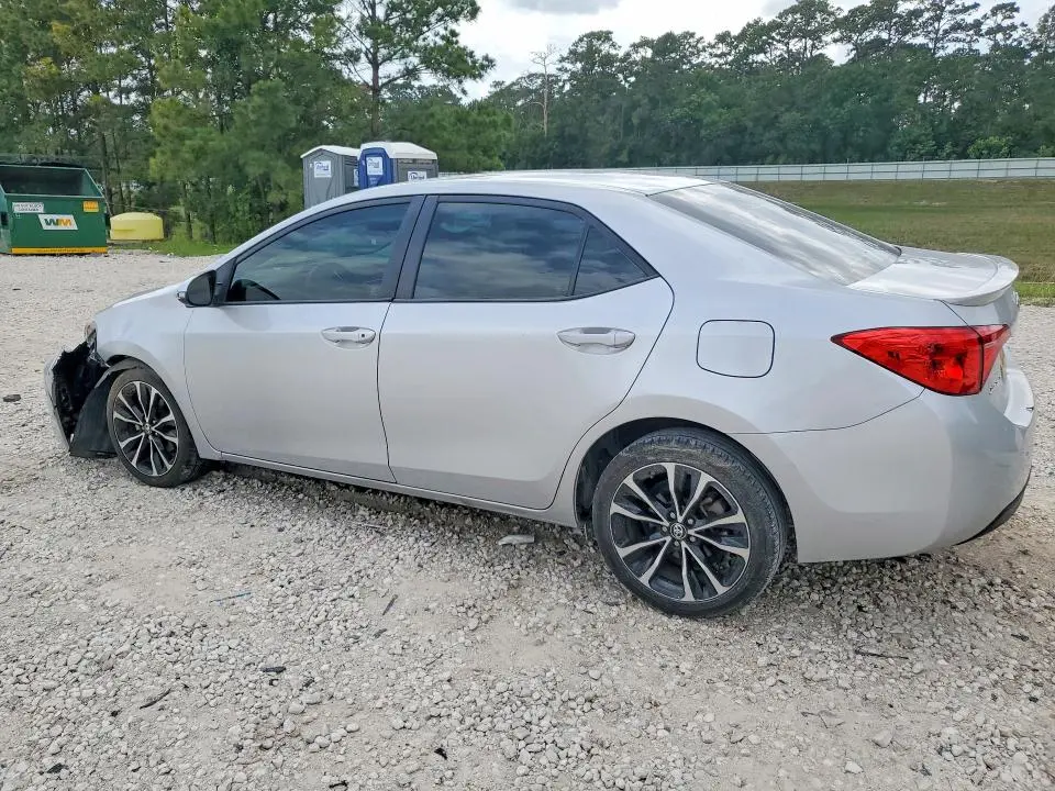 2018 TOYOTA COROLLA SE  