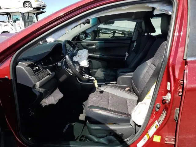 2016 TOYOTA CAMRY LE  