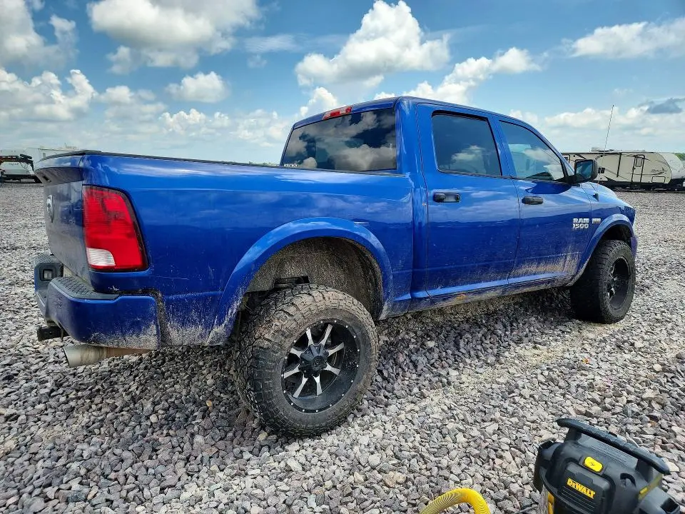 2014 RAM 1500 ST  