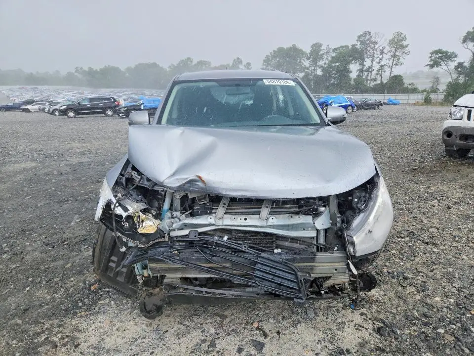 2014 MITSUBISHI OUTLANDER SE  