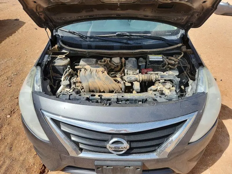 2018 NISSAN VERSA SV  