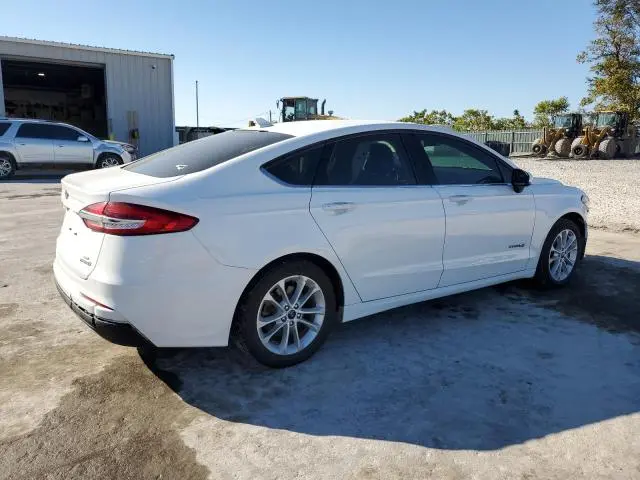 2019 FORD FUSION SE  