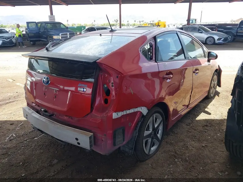 2015 TOYOTA PRIUS FOUR