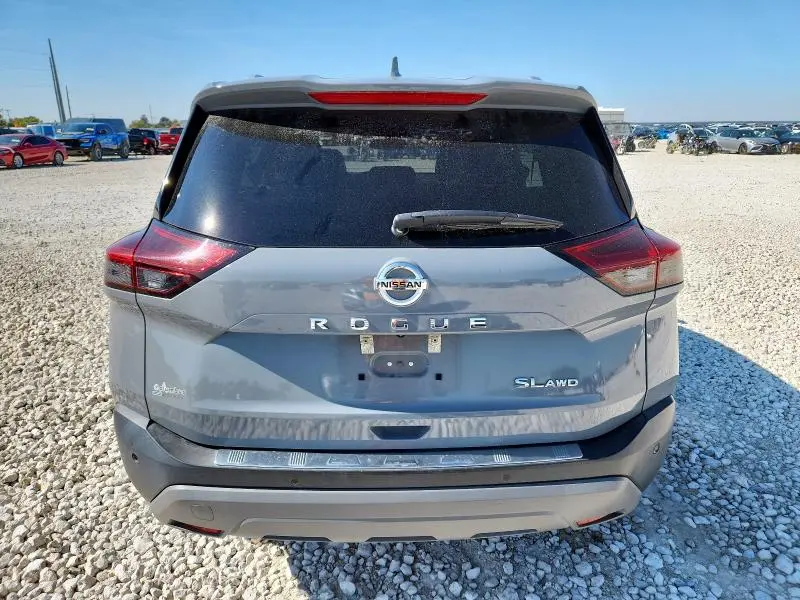 2021 NISSAN ROGUE SL  