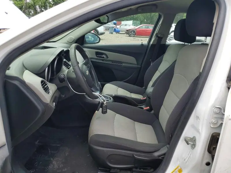 2012 CHEVROLET CRUZE LS  