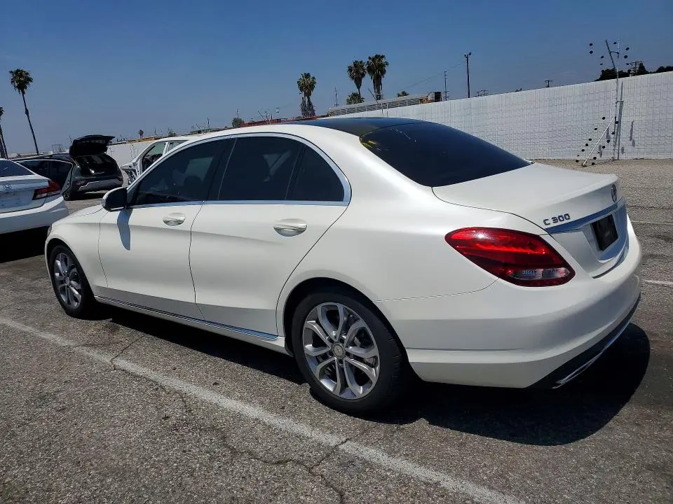 2015 MERCEDES-BENZ C 300  