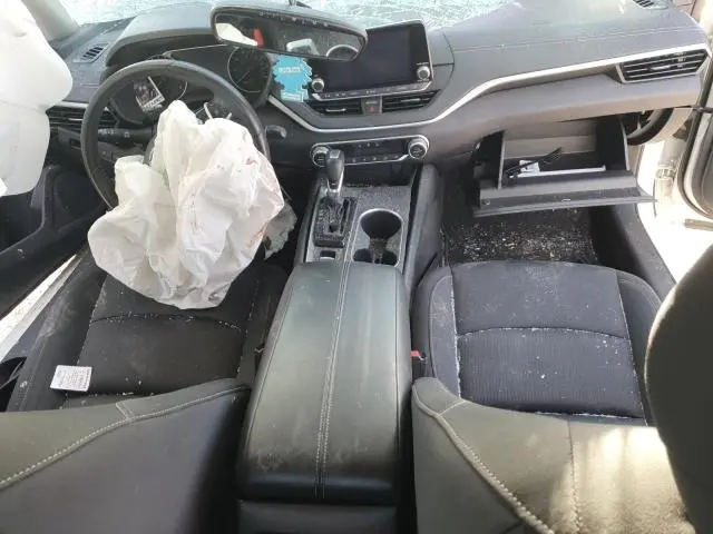 2019 NISSAN ALTIMA SV