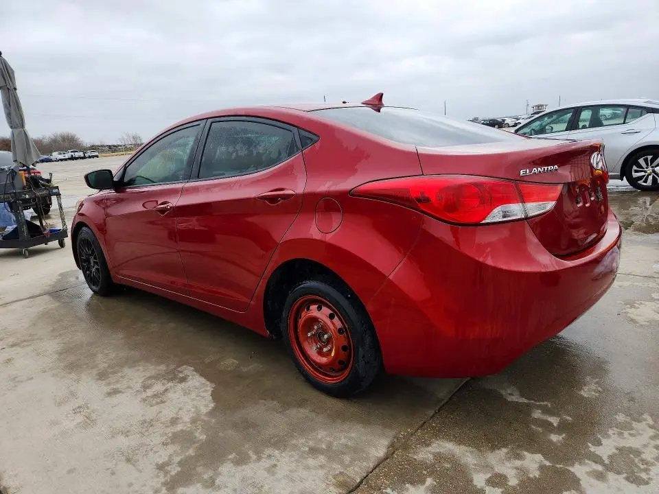 2012 HYUNDAI ELANTRA GLS  
