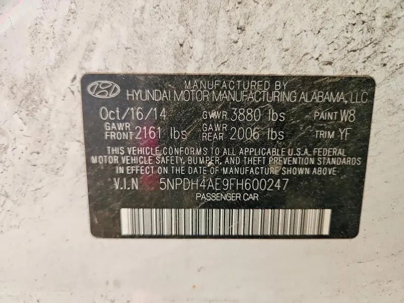 2015 HYUNDAI ELANTRA SE  