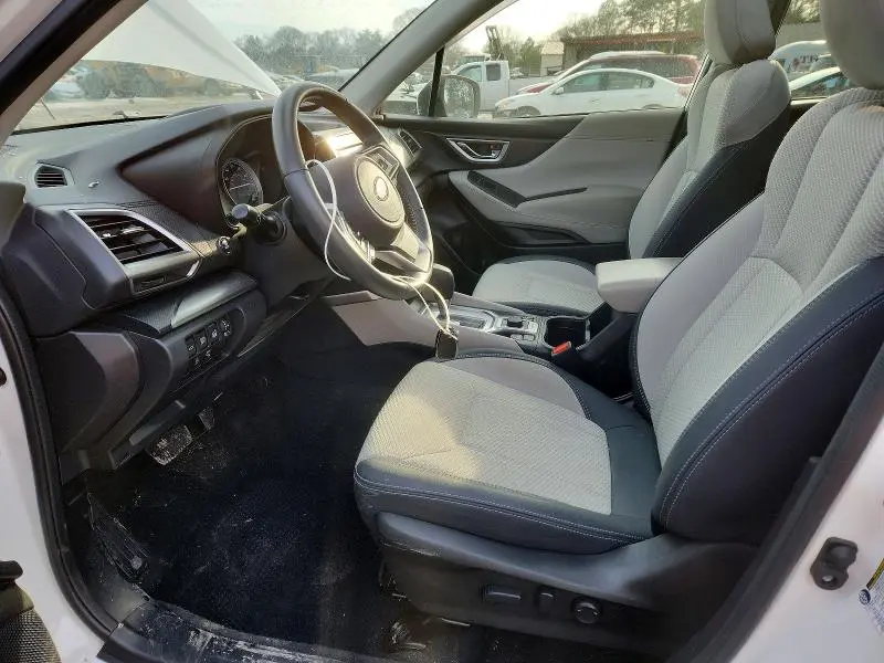 2021 SUBARU FORESTER   