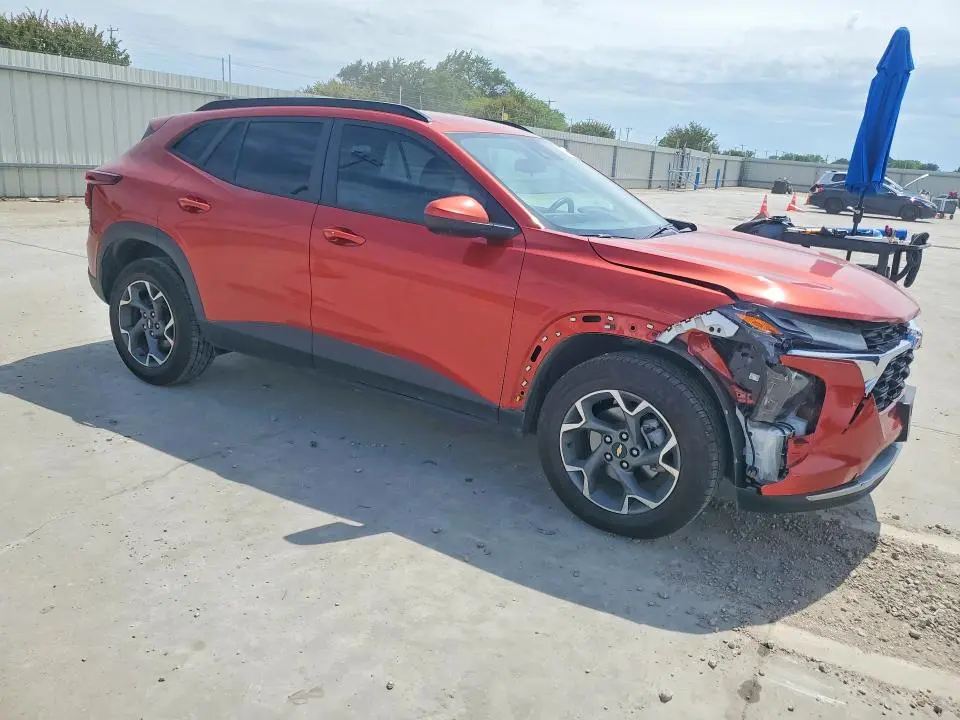 2024 CHEVROLET TRAX 1LT  