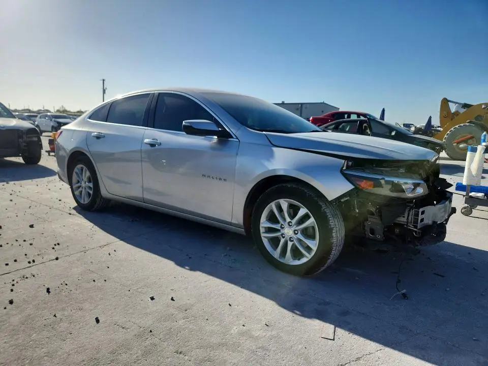 2017 CHEVROLET MALIBU LT  
