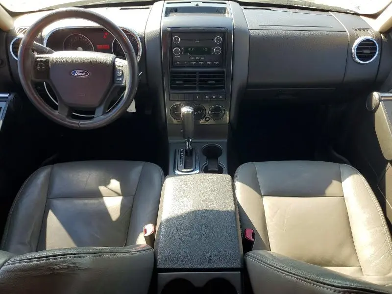 2010 FORD EXPLORER XLT  