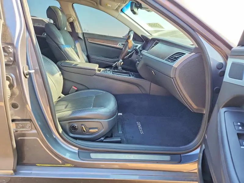 2015 HYUNDAI GENESIS 3.8L  