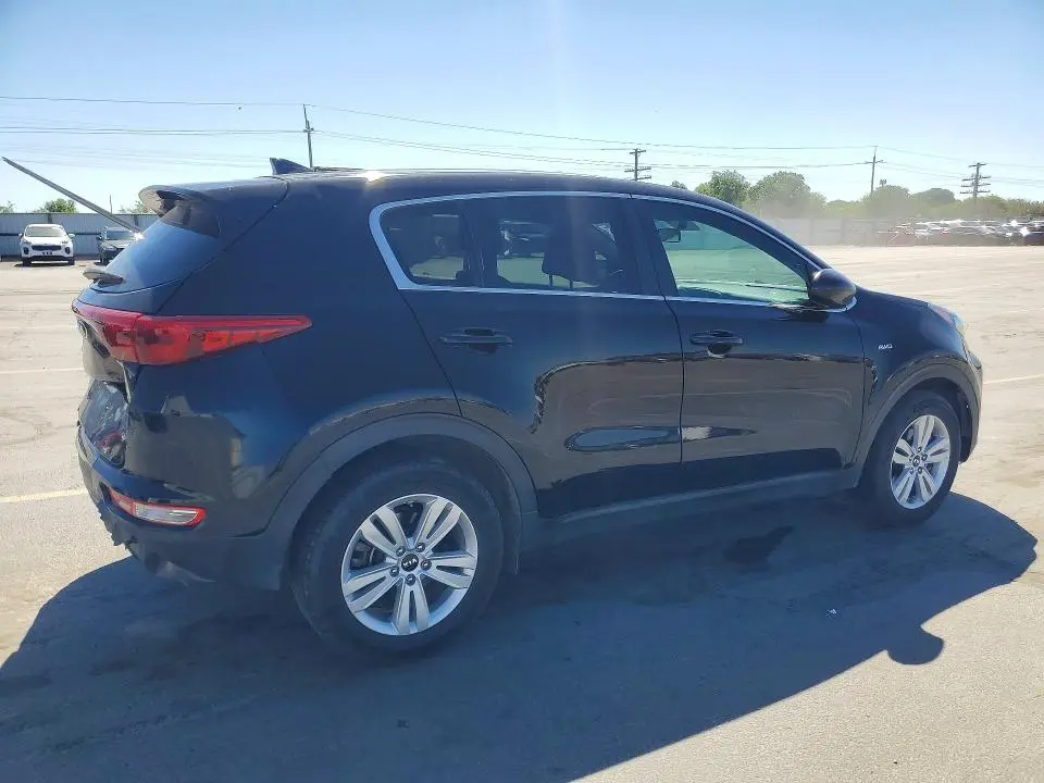 2017 KIA SPORTAGE LX  