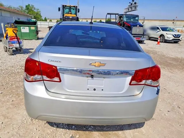 2012 CHEVROLET CRUZE LS  