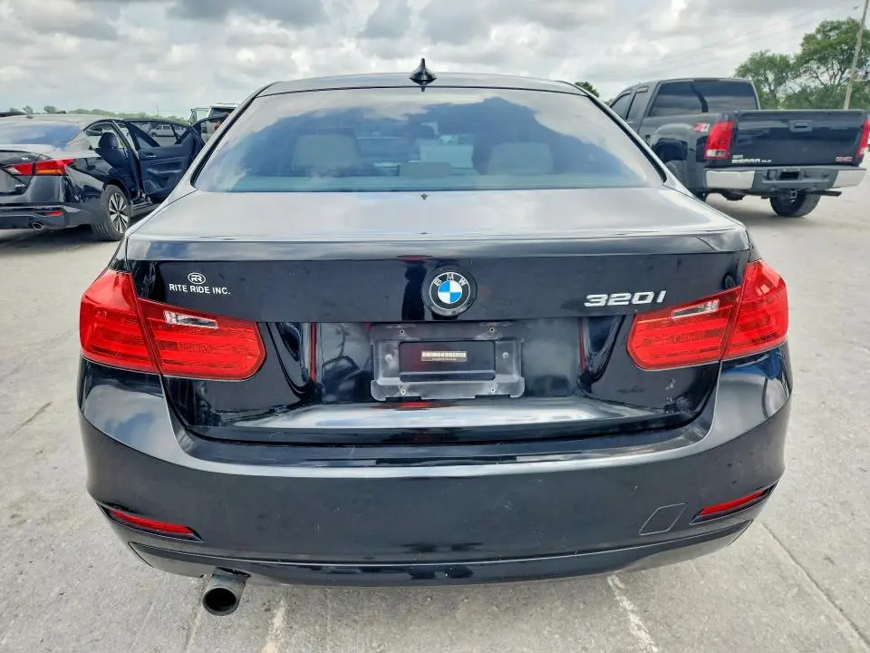 2015 BMW 320 I  