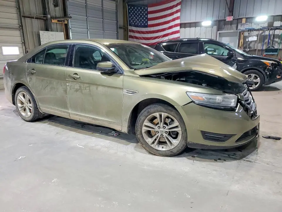 2013 FORD TAURUS SEL  