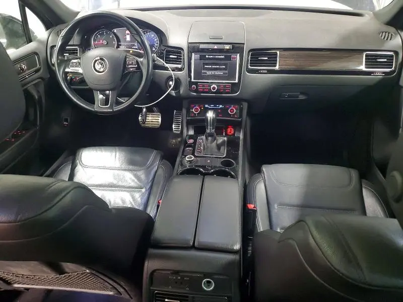 2014 VOLKSWAGEN TOUAREG V6 TDI  