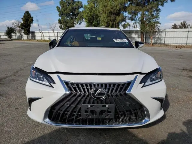 2025 LEXUS ES 300H BASE  