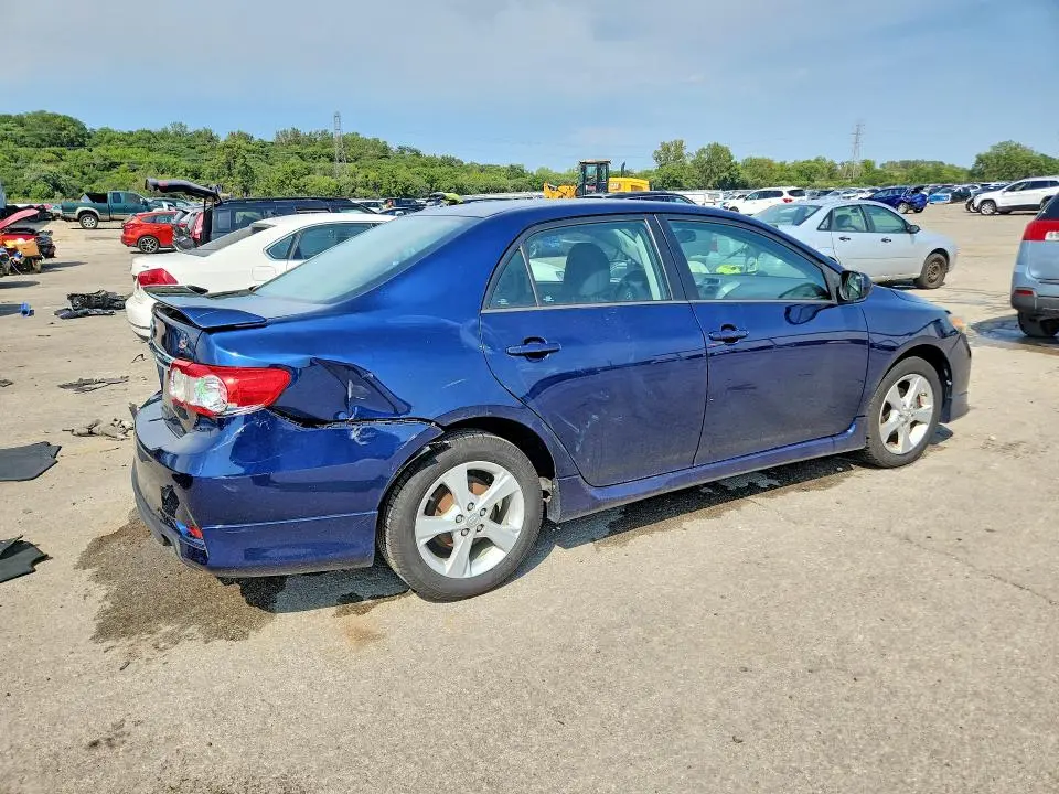 2013 TOYOTA COROLLA S  