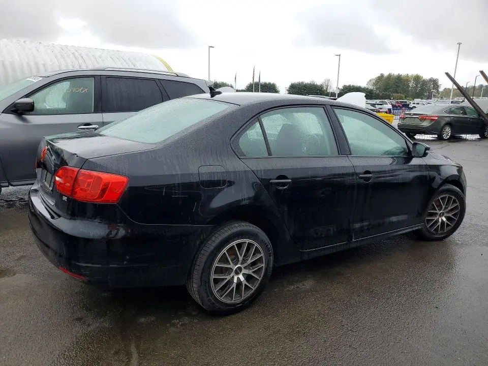 2014 VOLKSWAGEN JETTA SE  