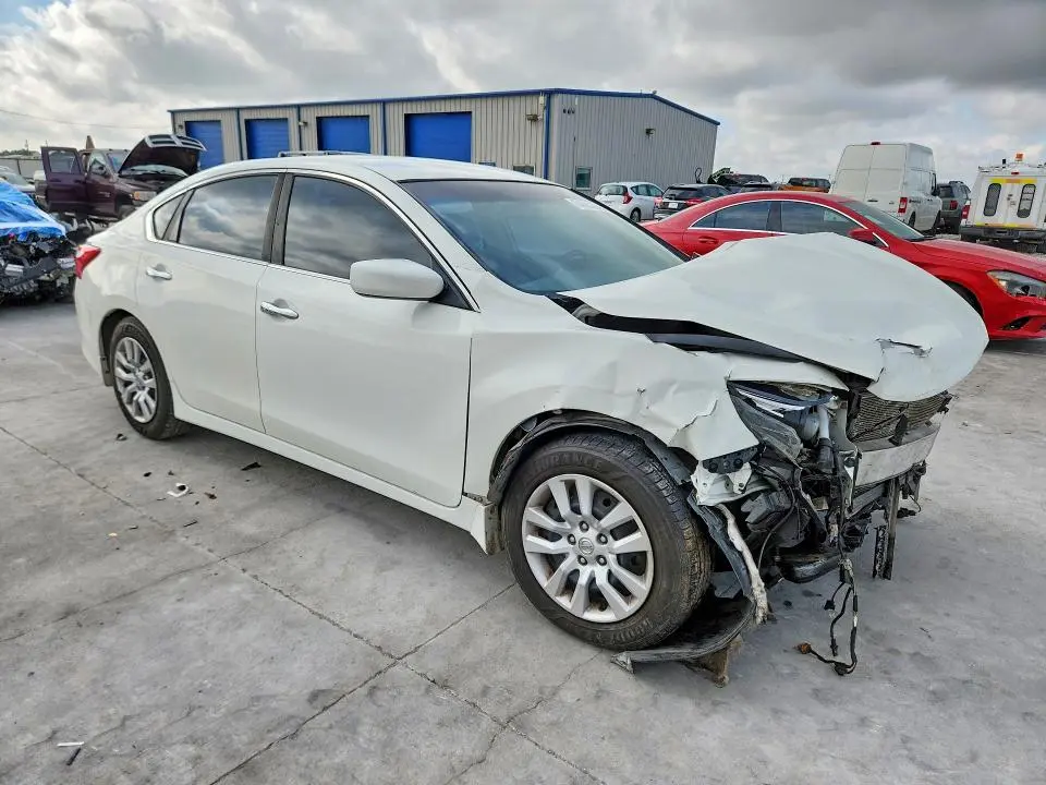 2017 NISSAN ALTIMA   