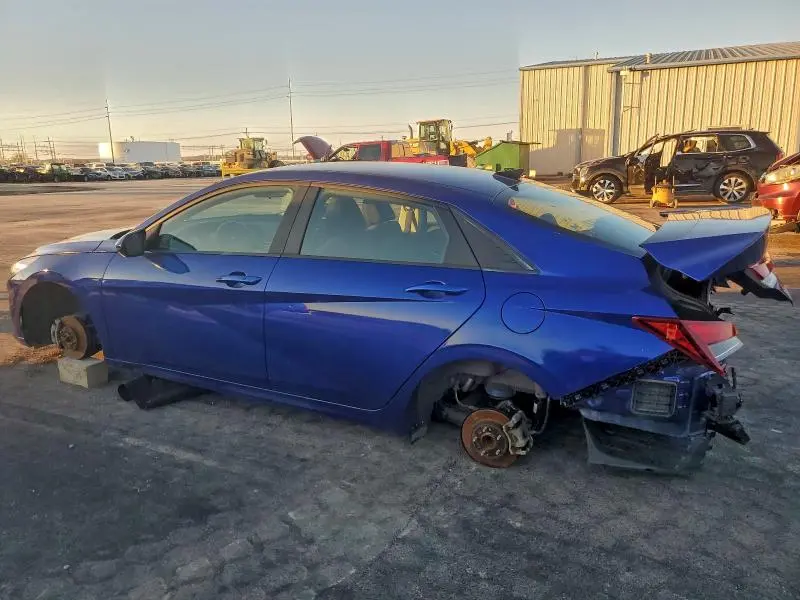 2023 HYUNDAI ELANTRA SEL  