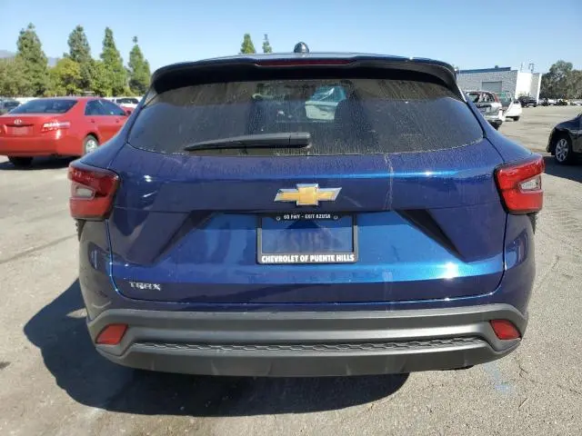 2024 CHEVROLET TRAX LS  