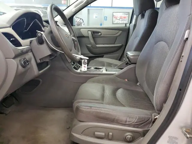 2016 CHEVROLET TRAVERSE LS  