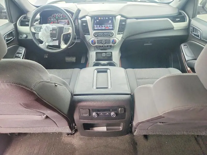 2016 GMC YUKON SLE  