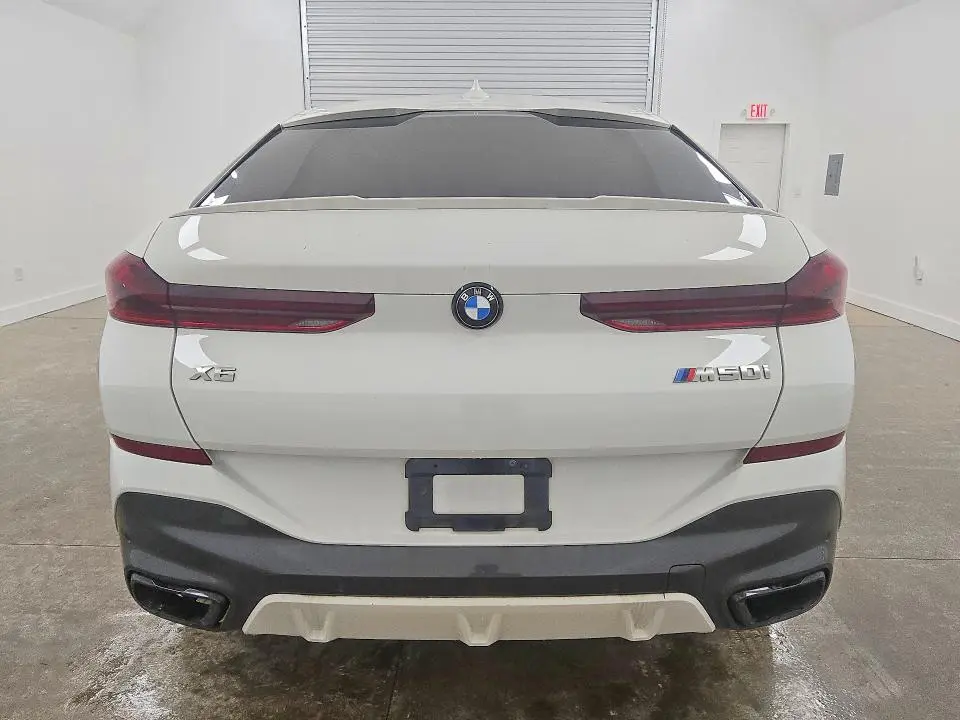 2021 BMW X6 M50I  