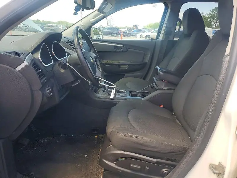 2012 CHEVROLET TRAVERSE LT  