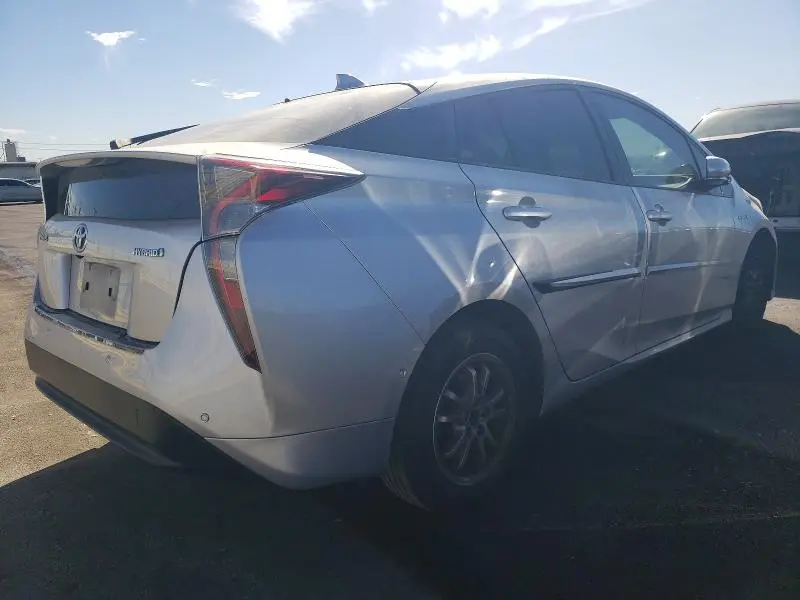 2018 TOYOTA PRIUS   