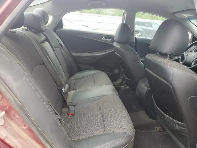 2011 HYUNDAI SONATA SE