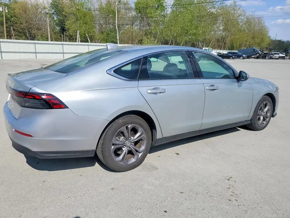 2024 HONDA ACCORD EX  
