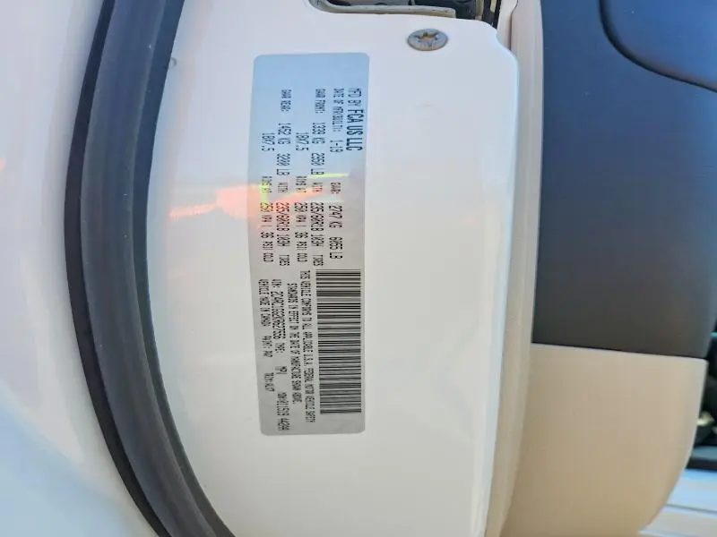 2019 CHRYSLER PACIFICA LIMITED  