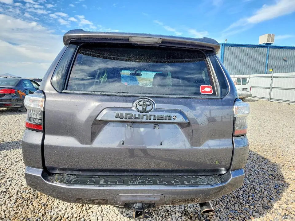 2015 TOYOTA 4RUNNER SR5  
