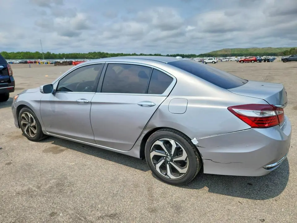 2017 HONDA ACCORD EX  