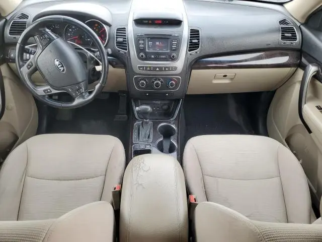 2014 KIA SORENTO LX  