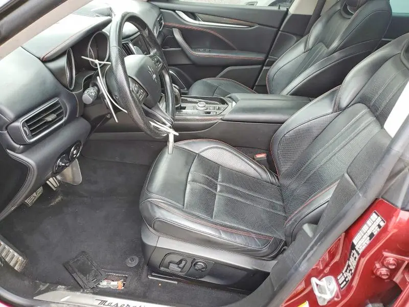 2017 MASERATI LEVANTE S SPORT  