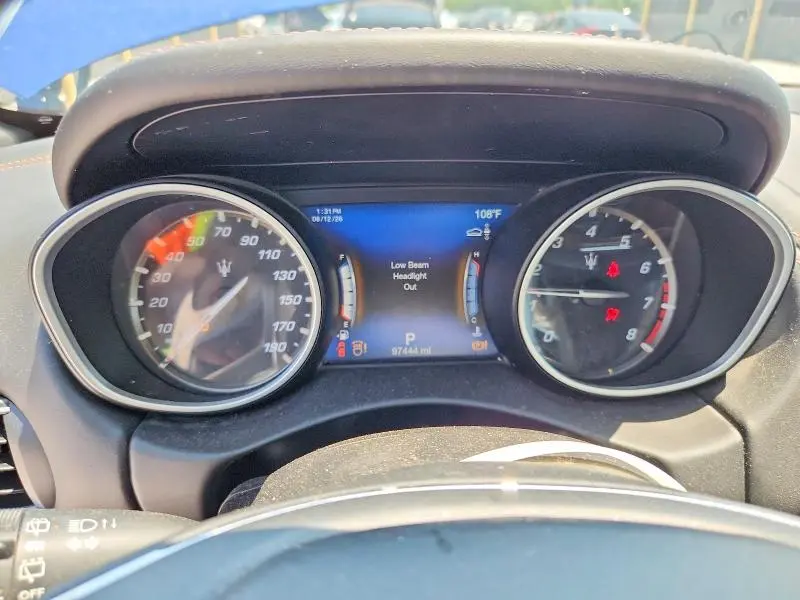 2018 MASERATI LEVANTE S  